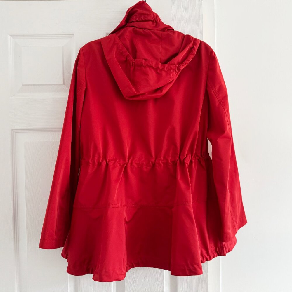 Akris Punto Red Flared Rain Jacket, size 8 (fits 6/8) - Picture 9 of 9